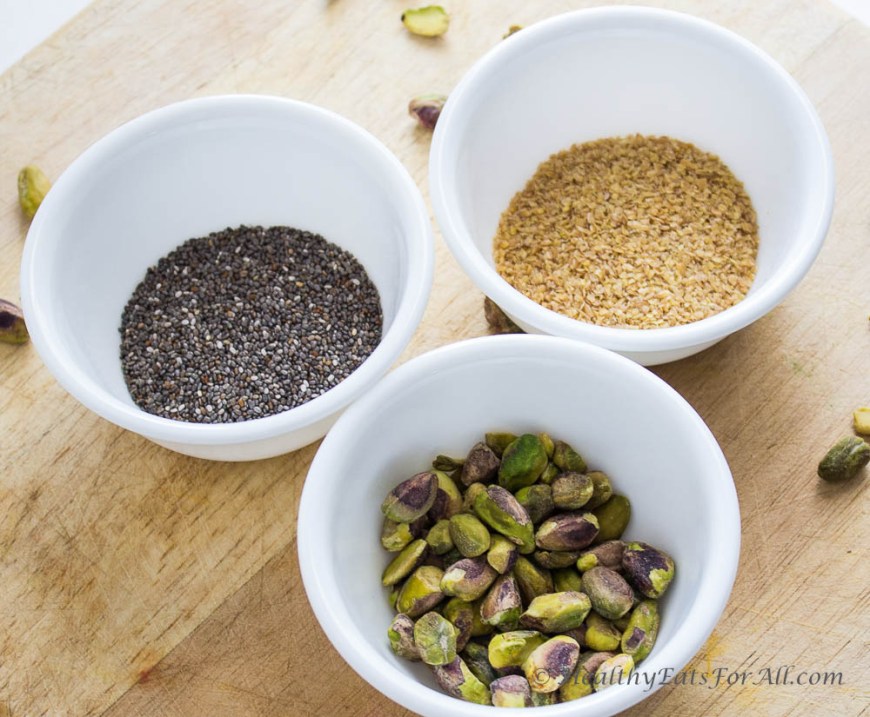 Dates and Nuts energy bites-4