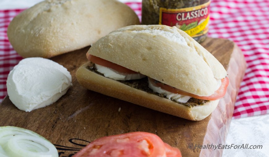 Mozzarella Pesto Panini Sandwich-3