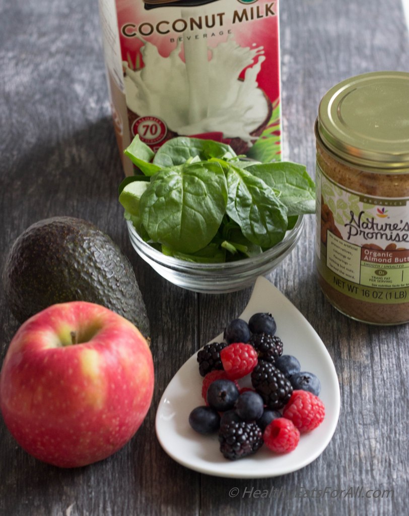 Avocado Berry Smoothie-6