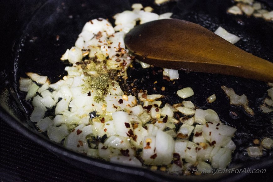 Vegan Zucchini Spaghetti with Mushroom Tofu Sauce-12